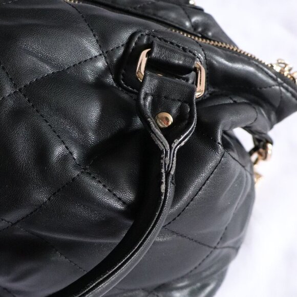 Deux Lux Women's Black Quilted Casual Zipper Lined Hand Cross Body Pocket Bag - Picture 12 of 16